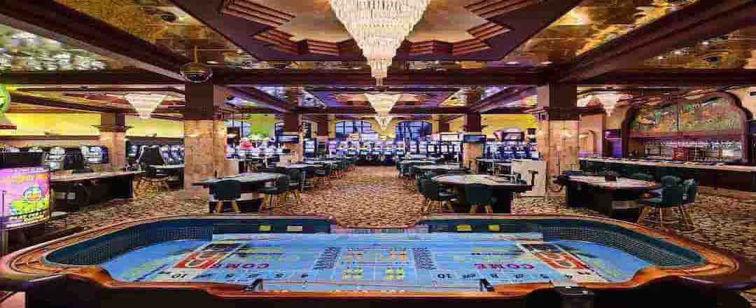 Không gian chơi cá cược tại Comfort Slot Club khá rộng